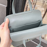  shoulder bag close-up of hardware and finish 11