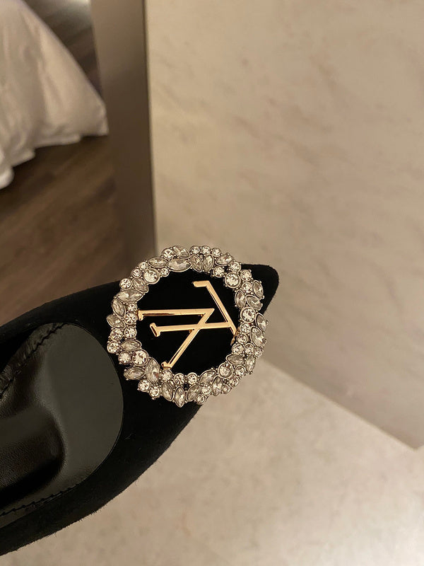 Louis Vuitton shoes Style 262 - close-up of handcrafted italian detailing