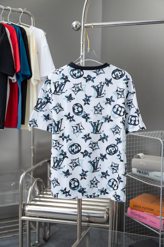 Side profile of Louis Vuitton cotton t-shirt with logo-detail design
