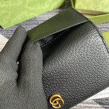 Interior view of sleek statement women's handbag – women's everyday handbag