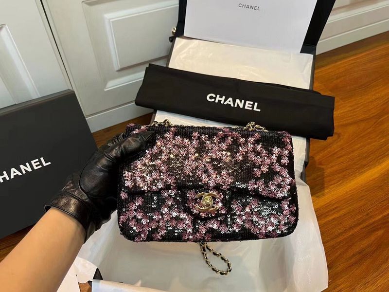  mid purse view 10
