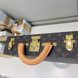  Polished carryall bag carried on shoulder 22
