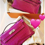  Refined shoulder bag front view 25
