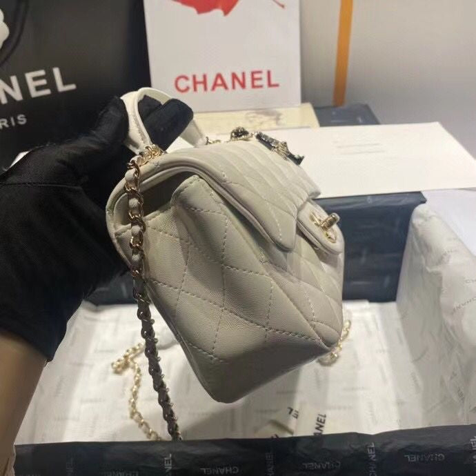  mid purse view 6