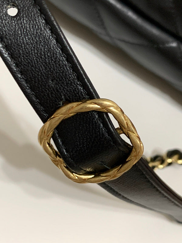 Zivas Charm Effortless Elegance Designer Handbag (Polished Everyday Piece) – Interior View