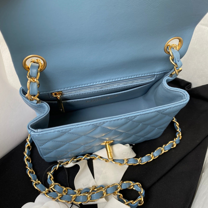  women's handbag, compact design, view 2