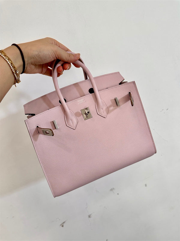  satchel interior and compartment view 9