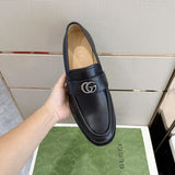 Gucci neutral cream luxury sneakers view 7 minimalist modern build