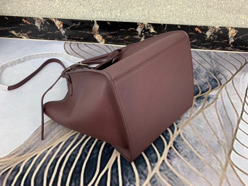 Front view of signature statement women's handbag – women's premium purse