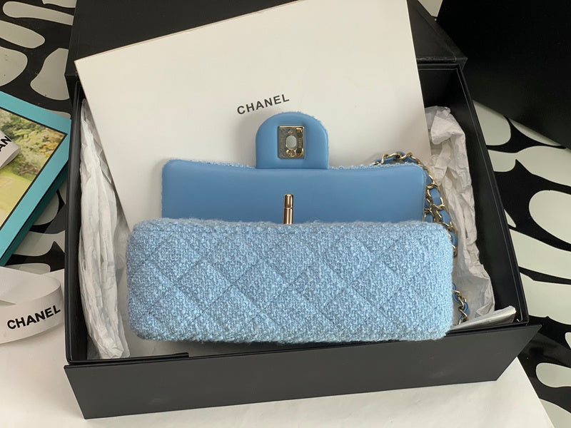 Zivas Charm Everyday Sophistication Designer Handbag (Everyday Luxury Essential) – Styled Look