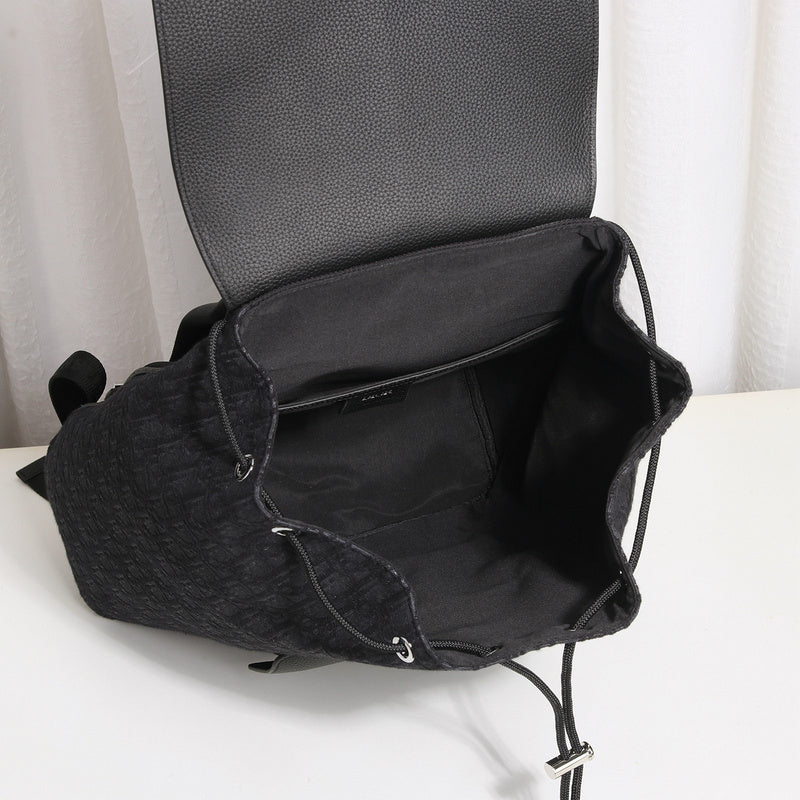 Top view of premium everyday-luxe women's handbag – women's luxury accessory