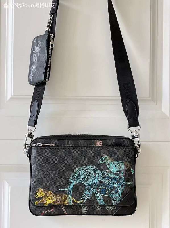 Side profile of everyday-luxe elevated women's handbag – women's premium purse