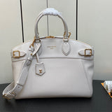  tailored tote bag detail view showing craftsmanship 20