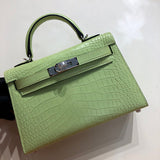 Sophisticated bag women's premium everyday handbag