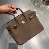 Close-up detail of everyday-ready bag design