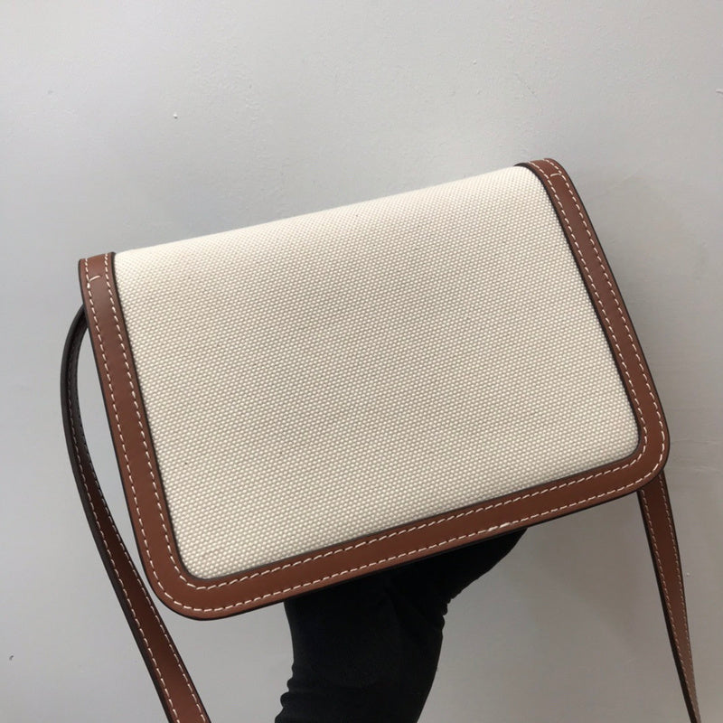 Ziva's Charm handbag – back view (one versatile size)