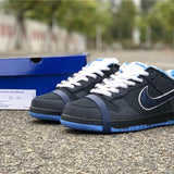 Nike Men's & Women's Premium Low-Top Trainers — Style 193 hardware detail