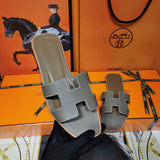Hermes sandals Style 068 - texture and material detail