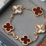 Side view of Van Cleef & Arpels unisex jewelry piece