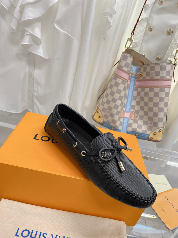 Louis Vuitton shoes Style 335 - top view showing design (alternate angle)