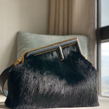 Ziva's Charm handbag – detail view (32.5cm*15cm*23.5cm)