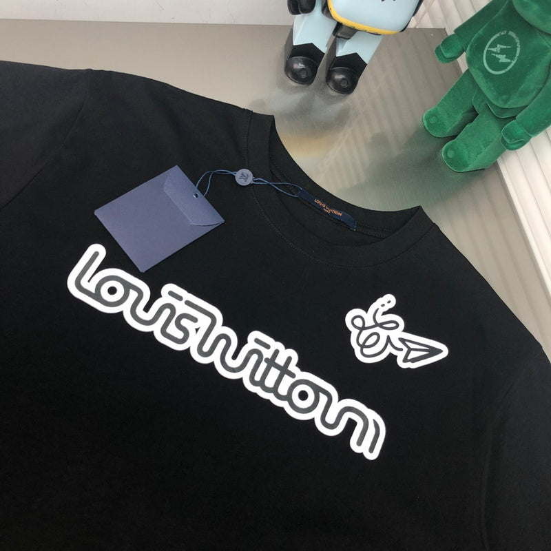 Close-up detail shot of Louis Vuitton cotton t-shirt with tailored silhouette