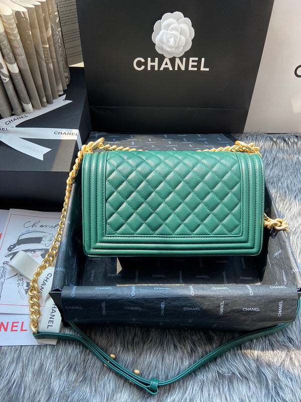  mid purse view 1