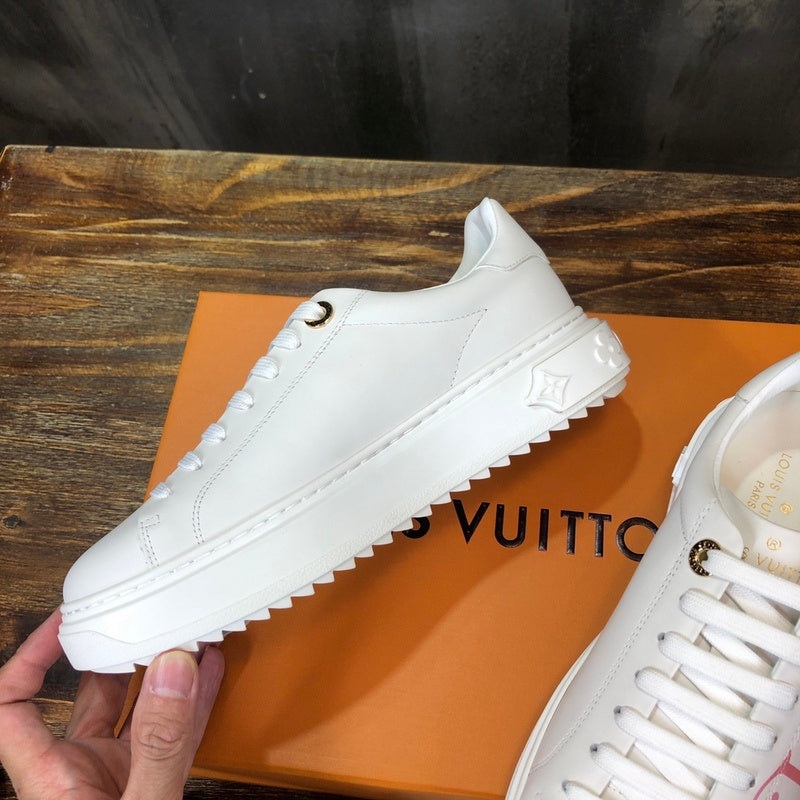 Louis Vuitton shoes Style 199 - top view showing design