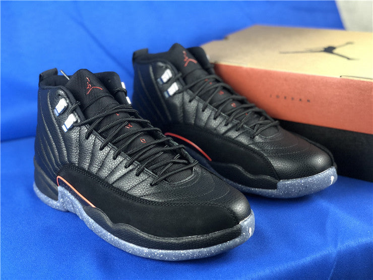 Nike Men's & Women's Premium Athletic Sneakers — Style 187 interior view