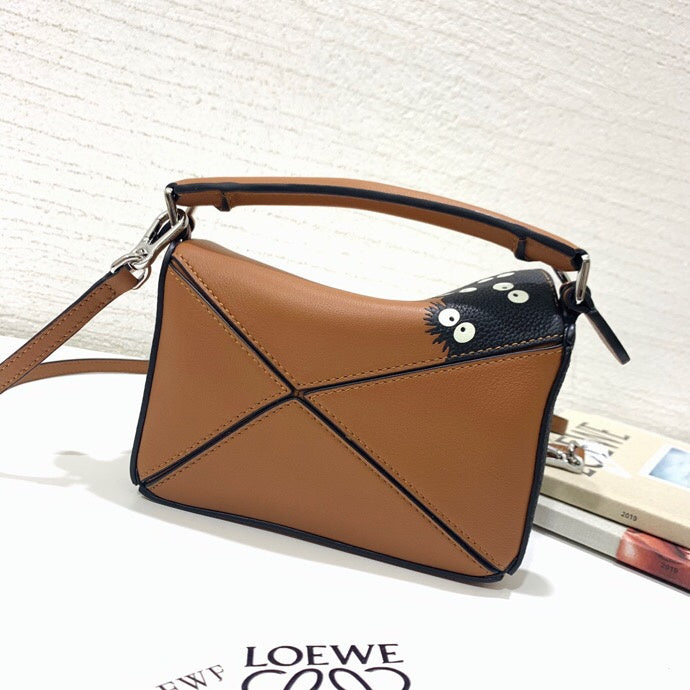 Ziva's Charm handbag – styled view (18cm*11cm*7.5cm)