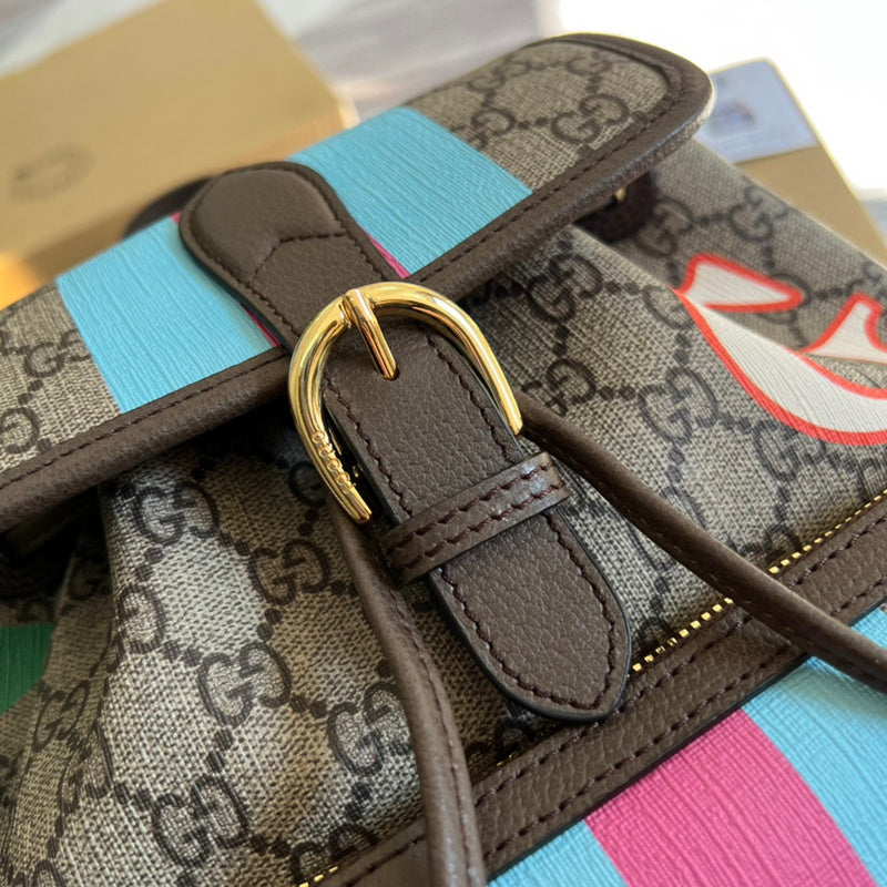 Interior view of classic refined women's handbag – women's luxury accessory