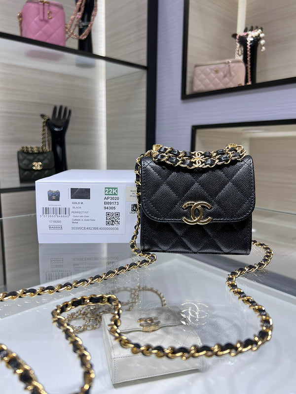 Zivas Charm Polished Finish Designer Handbag (Modern Wardrobe Staple) – Interior View