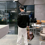 Styling view of Balenciaga luxury piece style No.075