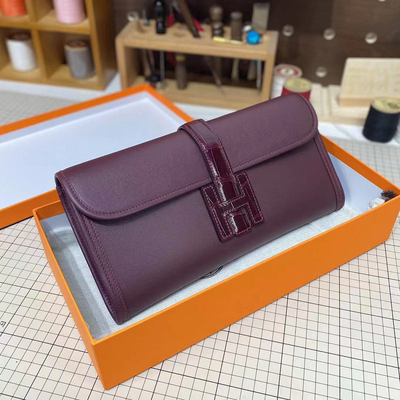 Interior view of fluid premium bag
