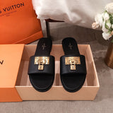 Front view of Louis Vuitton luxury piece style No.024