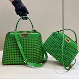 Ziva's Charm handbag – detail view (Standard Size)