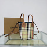 Elegant Faux Leather Handbag - Versatile Everyday Design | Women's Luxury Handbag #1095 - close-up detail shot (image 3) of designer-inspired handbag