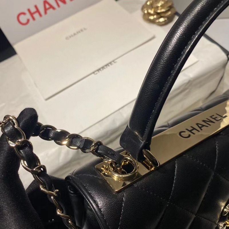 Zivas Charm Timeless Appeal Designer Handbag (Considered Detail & Form) – Detail View