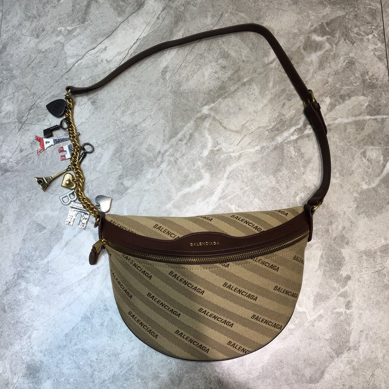 Elegant Faux Leather Handbag - Chic Everyday Appeal | Women's Everyday Carry Handbag #724 - front view (image 1) of designer-inspired handbag