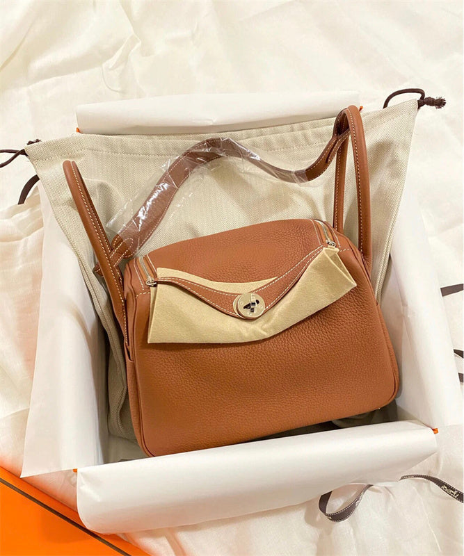  structured bag interior and compartment view