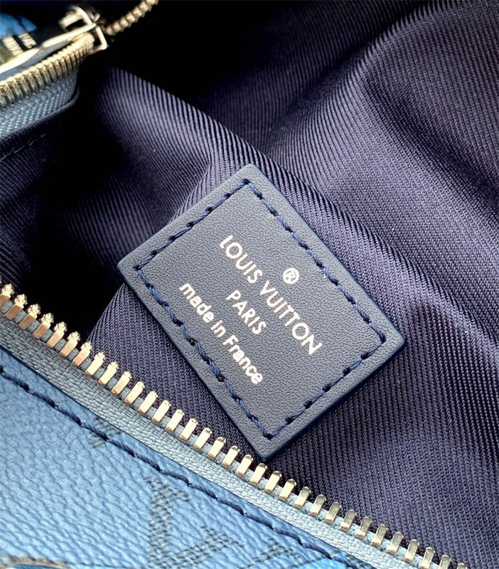  top-handle bag interior and compartment view 9