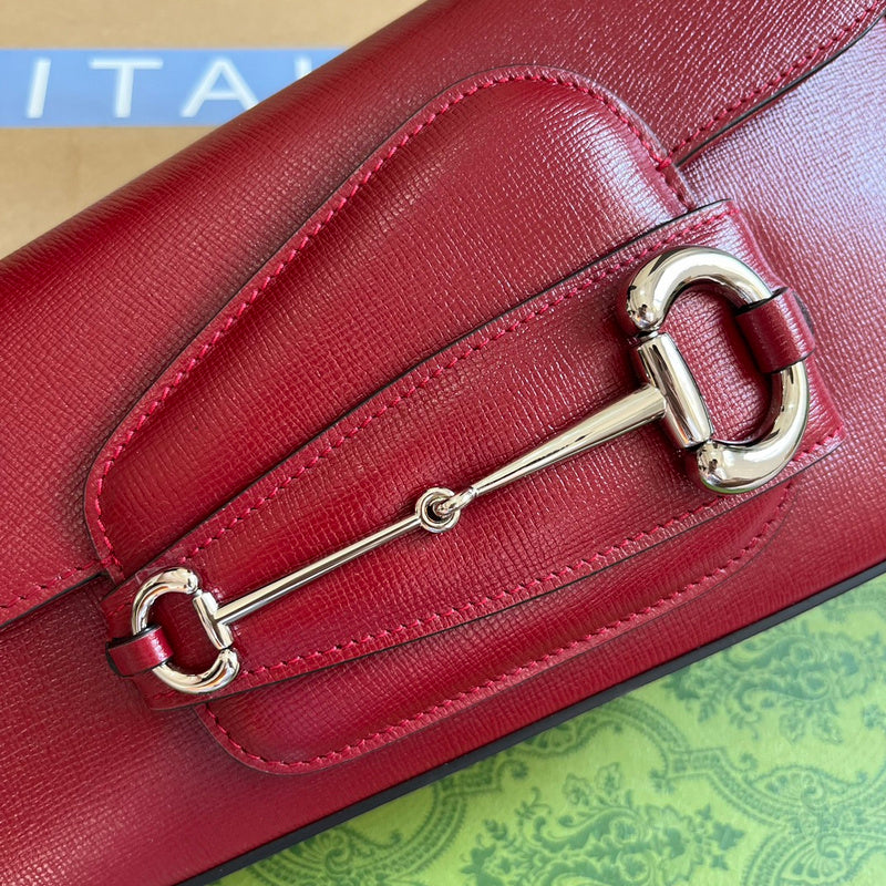 Front view of chic classic women's handbag – women's luxury accessory