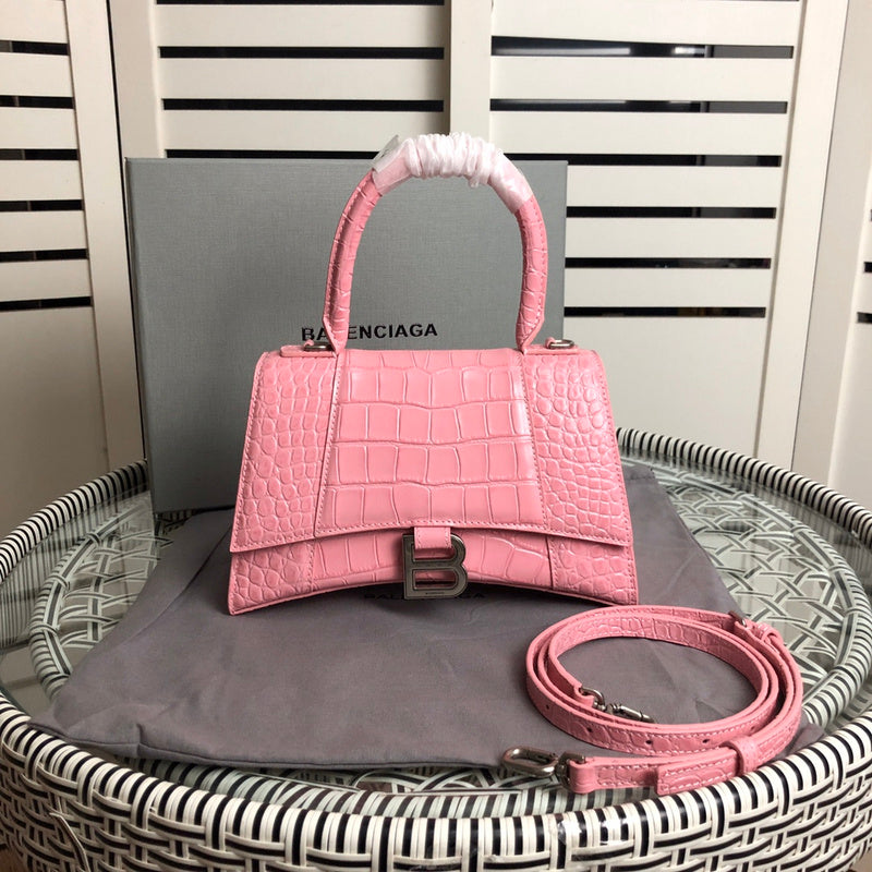 Close-up detail of modern premium women's handbag – women's statement bag
