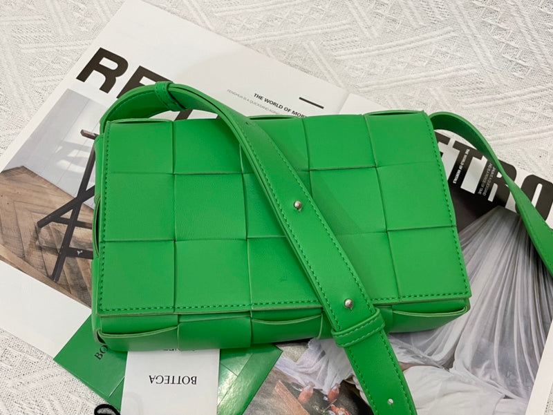 Effortless Faux Leather Handbag - Everyday Elegance | Women's Statement Accessory #1626 - side angle view (image 2) of designer-inspired handbag