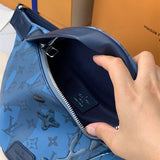  elegant top-handle bag detail view showing craftsmanship 8