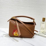 Ziva's Charm handbag – close-up view (18cm*11cm*7cm)