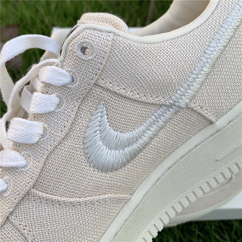 Nike classic monochrome luxury sneakers view 18 heritage-inspired look