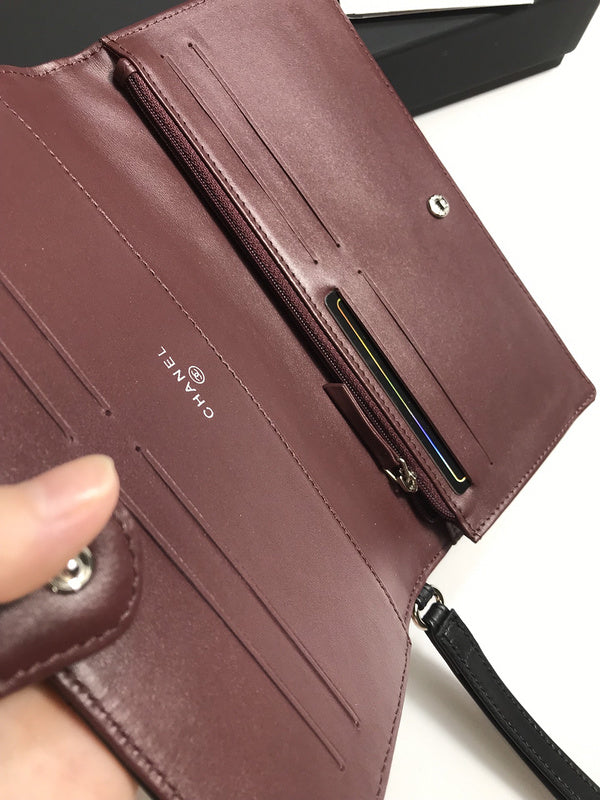 Zivas Charm Modern Minimalist Look Everyday Handbag (Thoughtfully Structured Design) – Styled Look