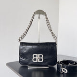 Zivas Charm Classic Sensibility Statement Handbag (Versatile Style Statement) – Front View