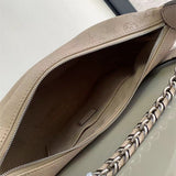  everyday bag close-up of hardware and finish